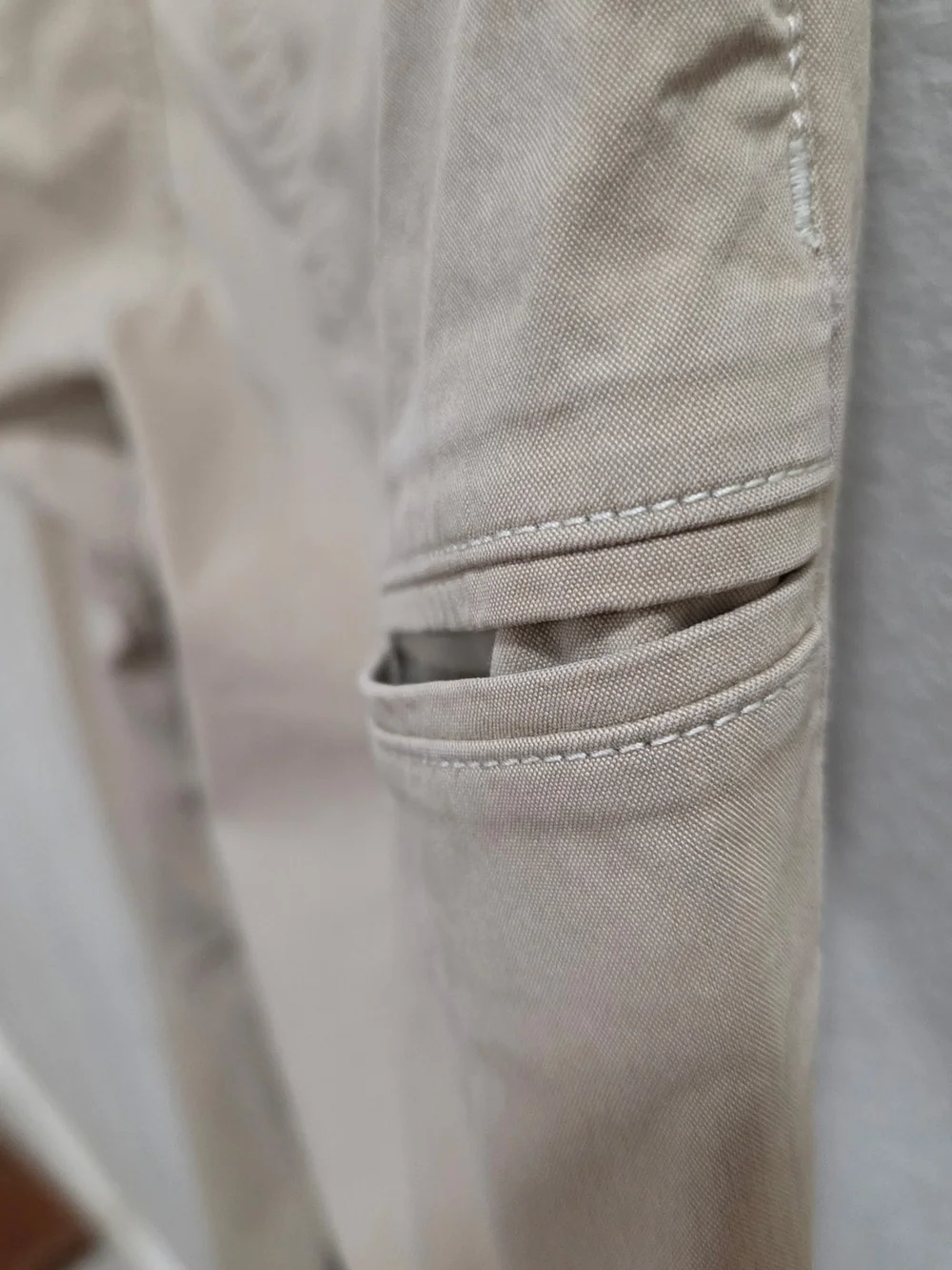 Kuhl Tan Straight-Leg Chinos